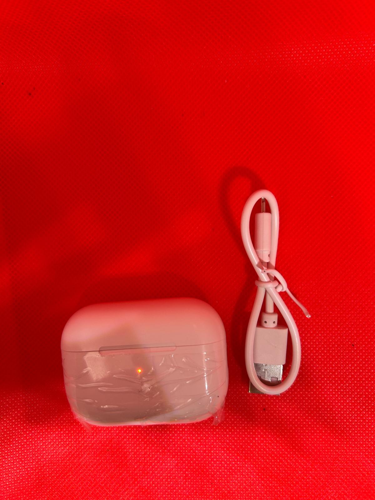 wireless earbuds - Plant City, Florida - FleaMarketBay