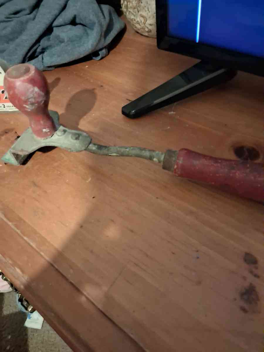 wooden scrapper tool