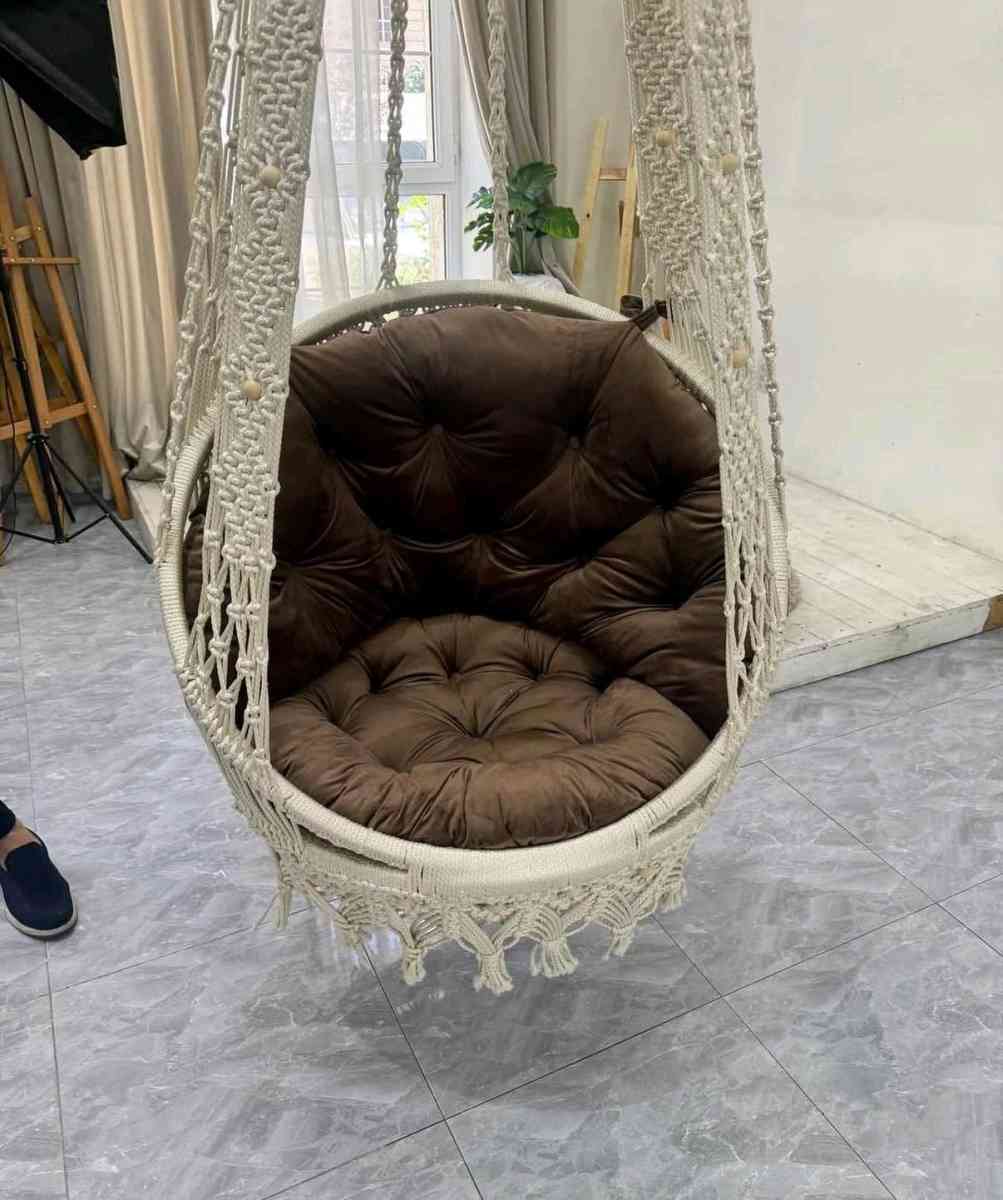 swing - Adelanto, California - FleaMarketBay