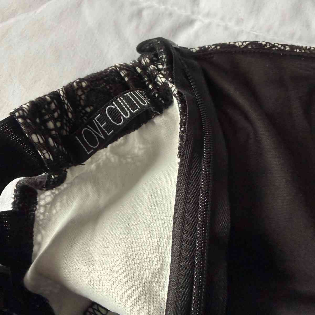 Love Culture Black Lace Strapless Padded Corset Peplum Top - Los Angeles, California - FleaMarketBay