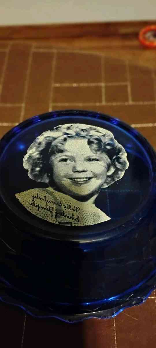 Shirley Temple dishes - Bentonville, Arkansas - FleaMarketBay