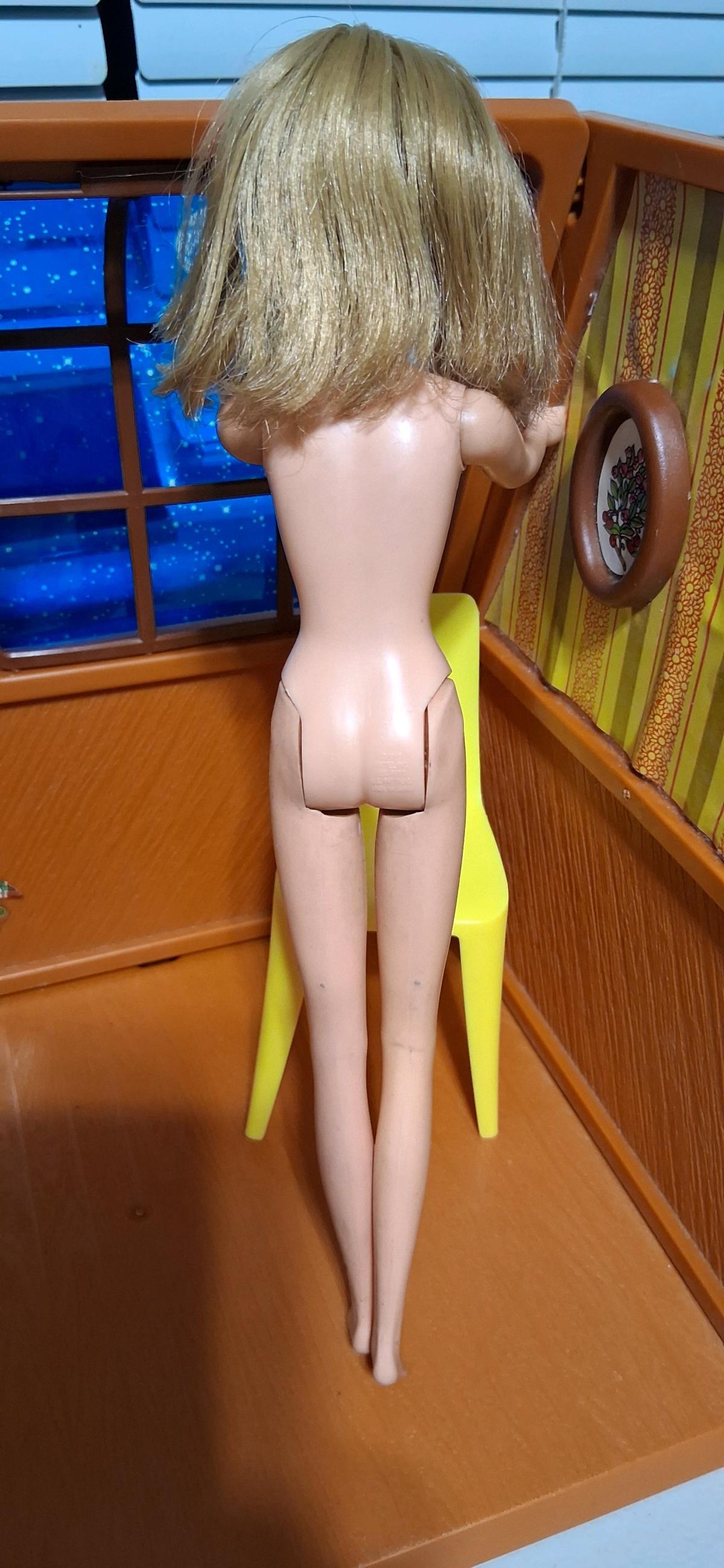 VINTAGE 1960S FRANCIE BARBIE DOLL BEND LEG ROOTED LASHES - Turlock, California - FleaMarketBay