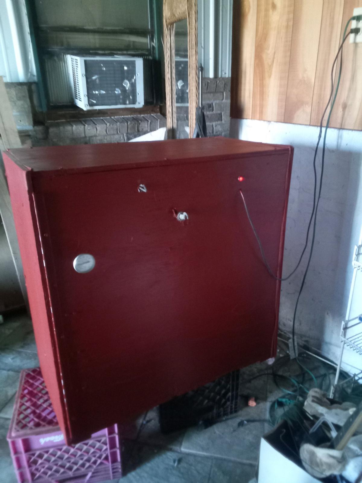 250 egg self turning incubator