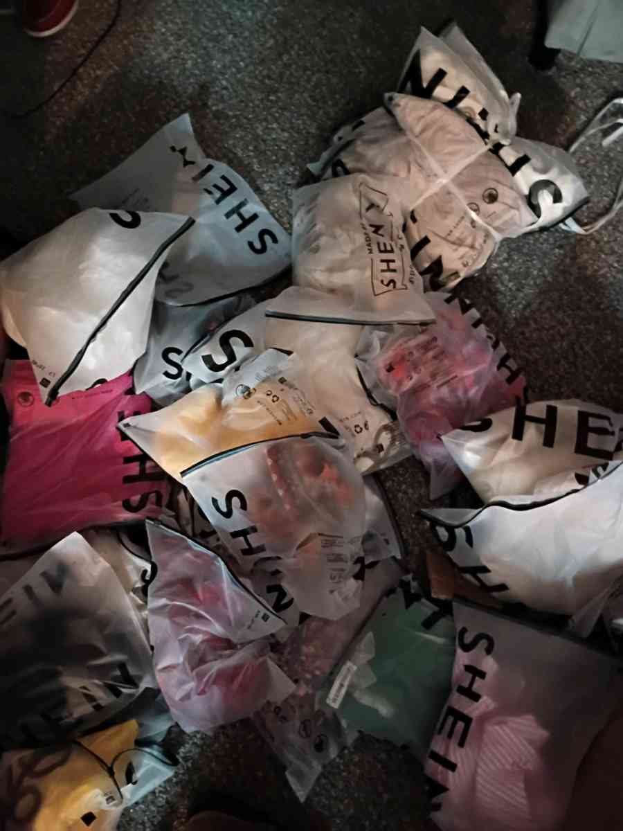 clothes shein - Columbus, Ohio - FleaMarketBay