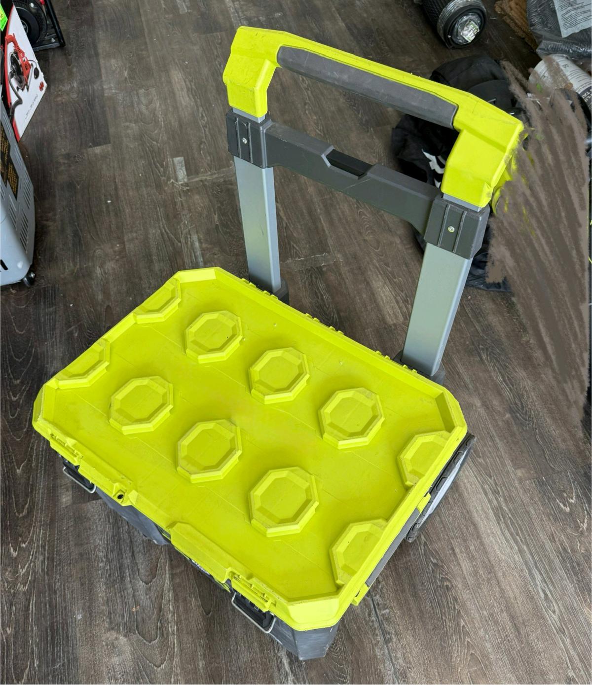 Ryobi link rolling tool box - Acworth, Georgia - FleaMarketBay