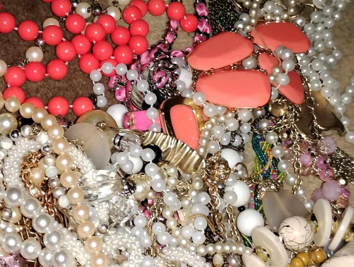 lot of necklaces - Golden, Colorado - FleaMarketBay