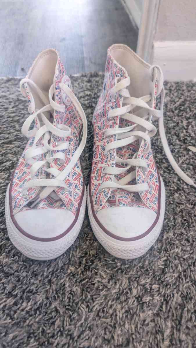 Converse high tops - Kansas City, Kansas - FleaMarketBay