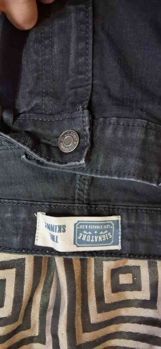 Womens Levis size 12 - Deridder, Louisiana - FleaMarketBay
