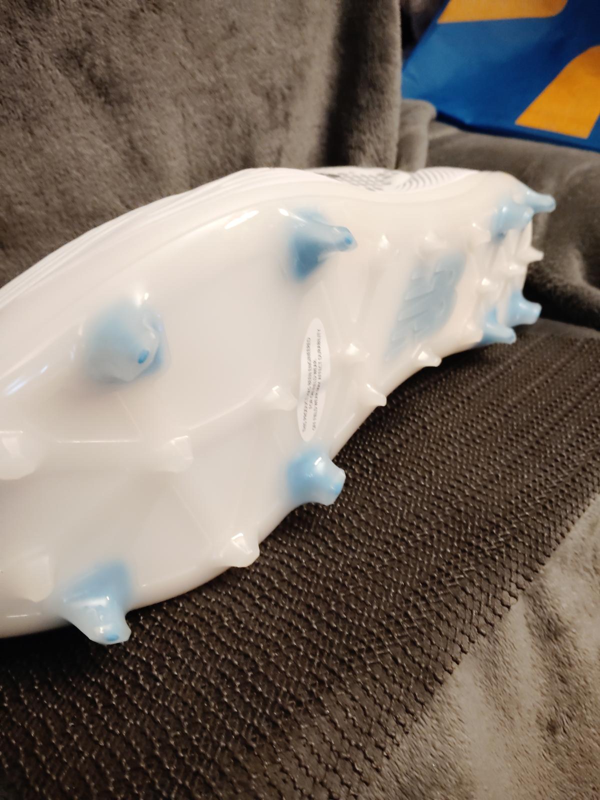 Men's New Balance Fuel Cell COMP v3 Baseball cleats 15 M US - Virginia Beach, Virginia - FleaMarketBay