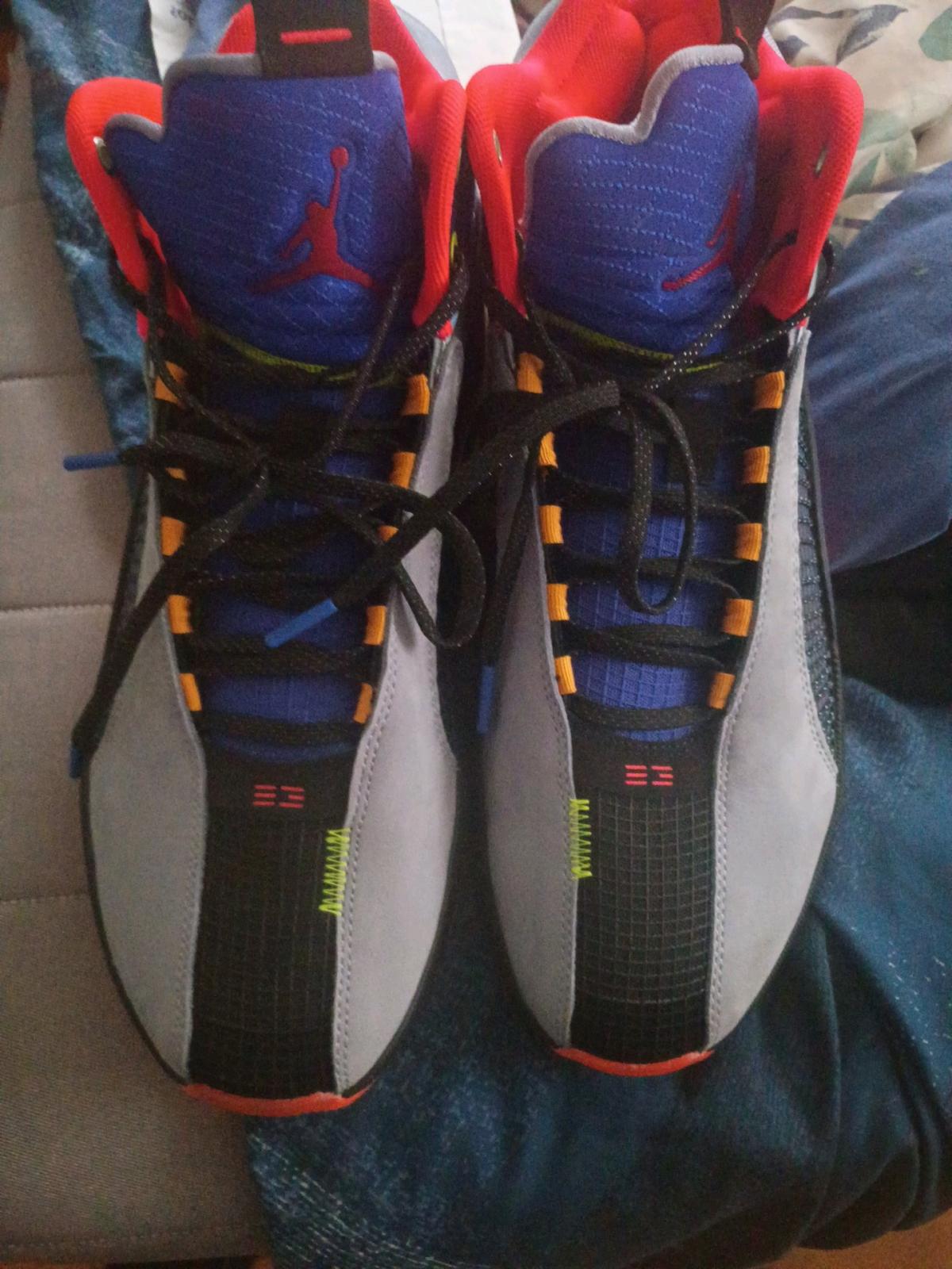 Air Jordan retro - Shrewsbury, Massachusetts