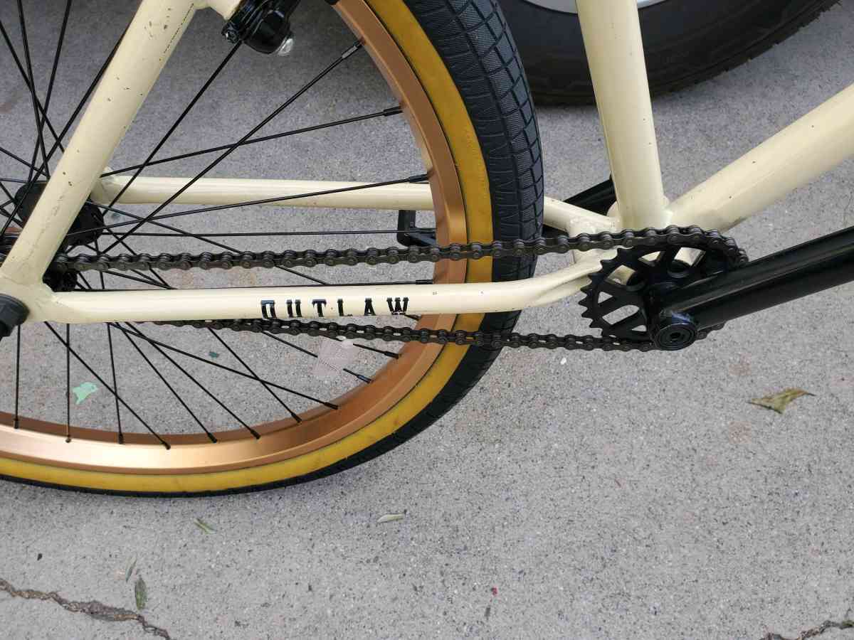 bmx elite outlaw 26 bike - Lakewood, California - FleaMarketBay