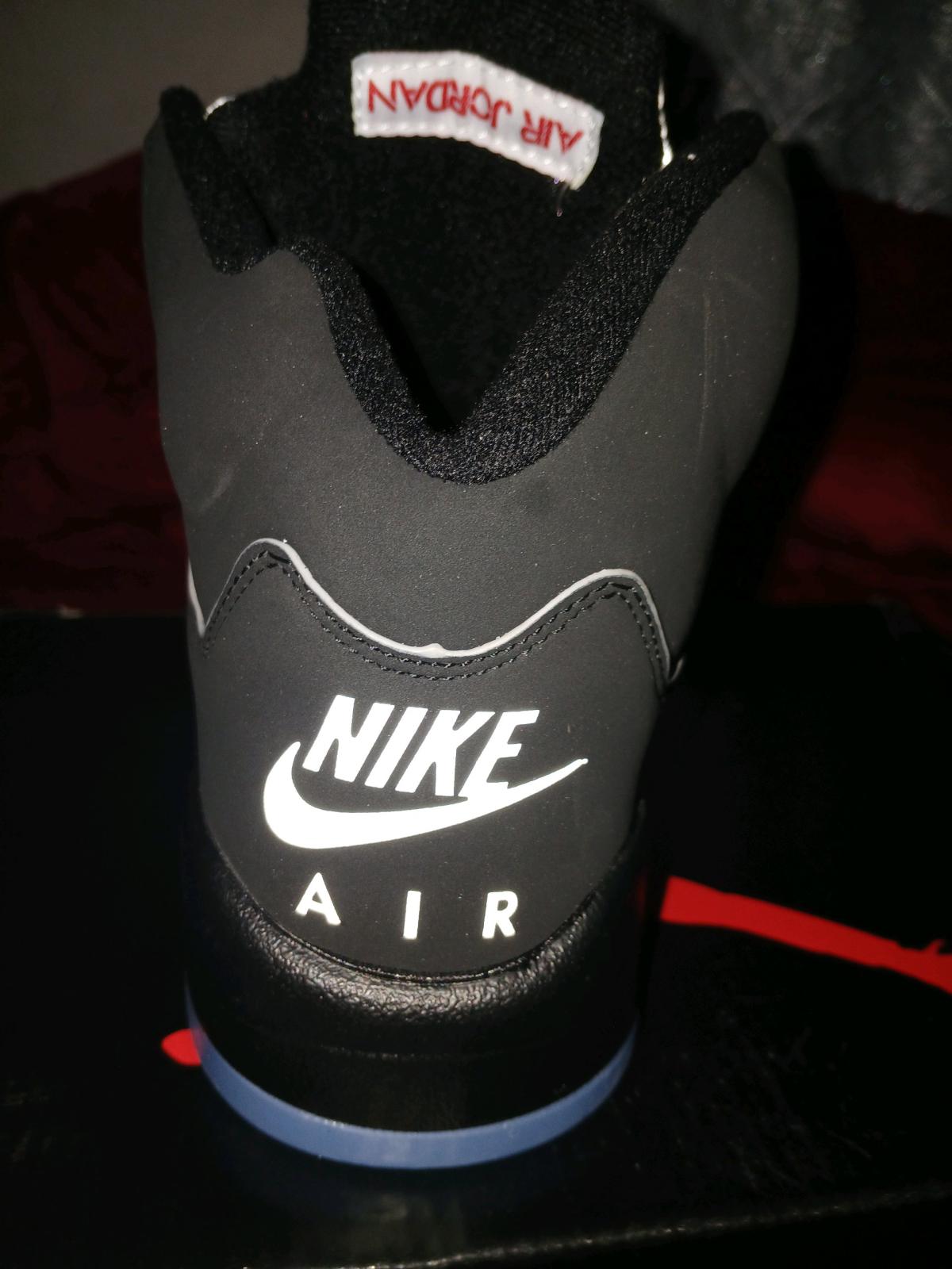 Air Jordan 5 Retro OG Black Metallic - Miami, Florida - FleaMarketBay