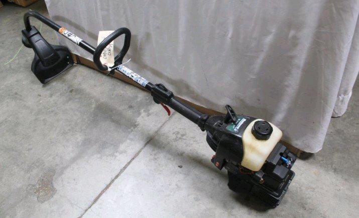 Bolens BL100 Line Trimmer  Lightweight Power for Everyday - Federal Way, Washington