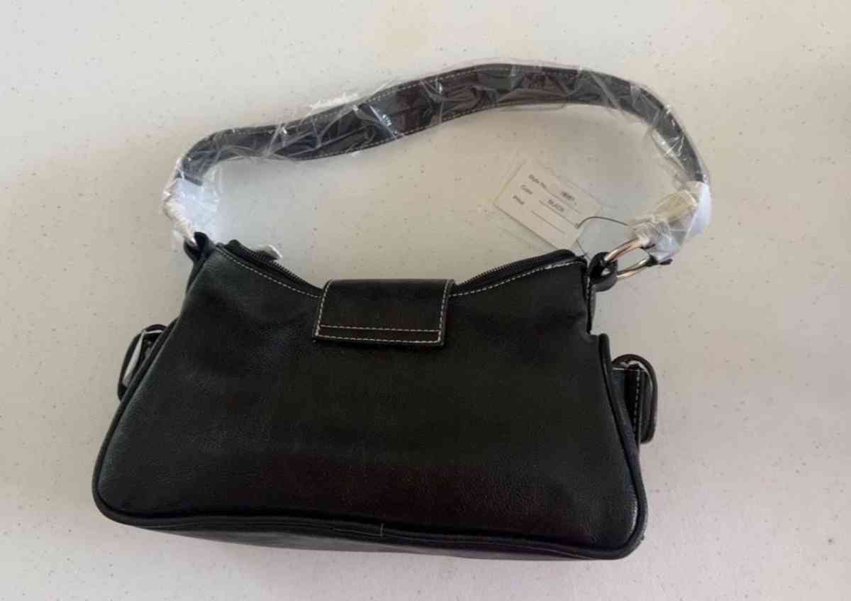 Black Handbag  Shoulder Bag  BRAND NEW - Los Angeles, California - FleaMarketBay