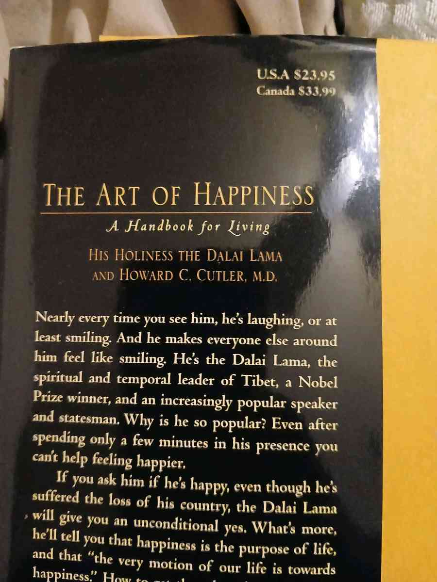 The art of happiness by his holiness  the Dalai lama - Abbeville, Louisiana - FleaMarketBay
