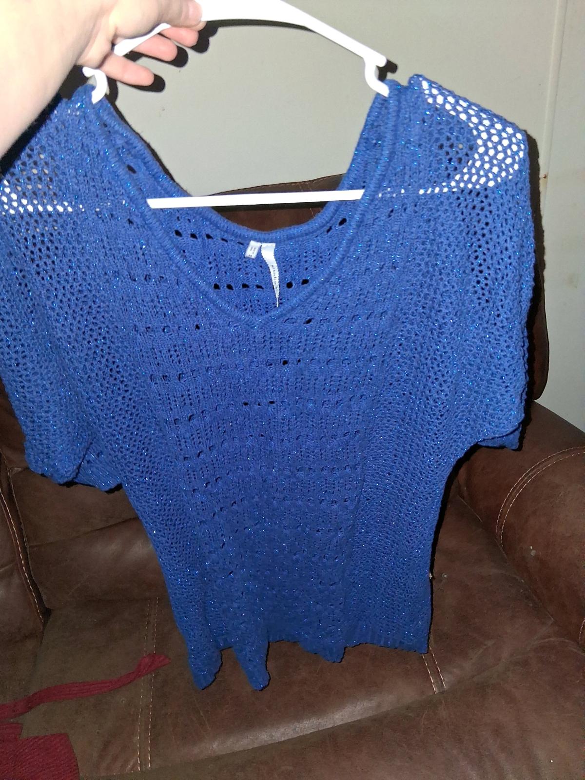 womens studio y blue sparkly long sleeve shirt - Middlesex, North Carolina