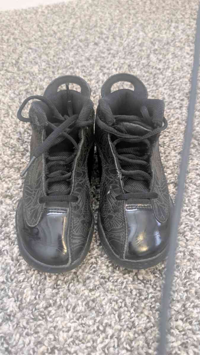 11c black Jordans - Kansas City, Kansas - FleaMarketBay