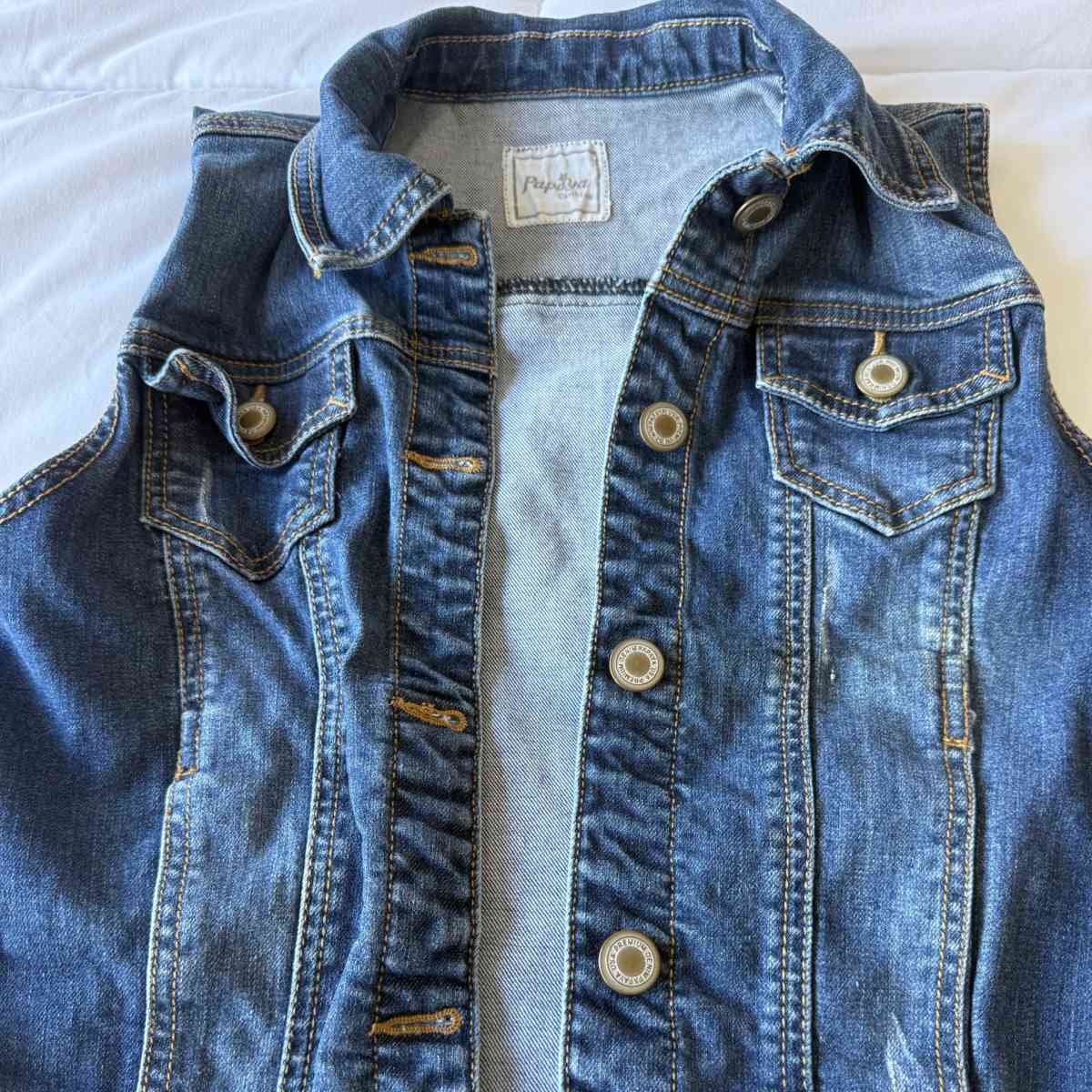Papaya Womens Sleeveless Denim Vest  Classic Blue Jean Jacke - Los Angeles, California - FleaMarketBay