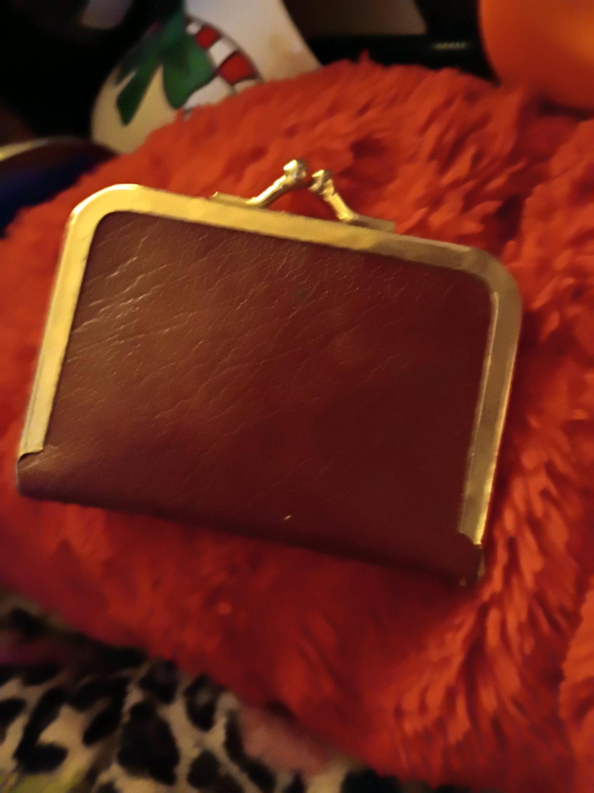 vintage brown leather sewing kit - Liberty, Missouri - FleaMarketBay