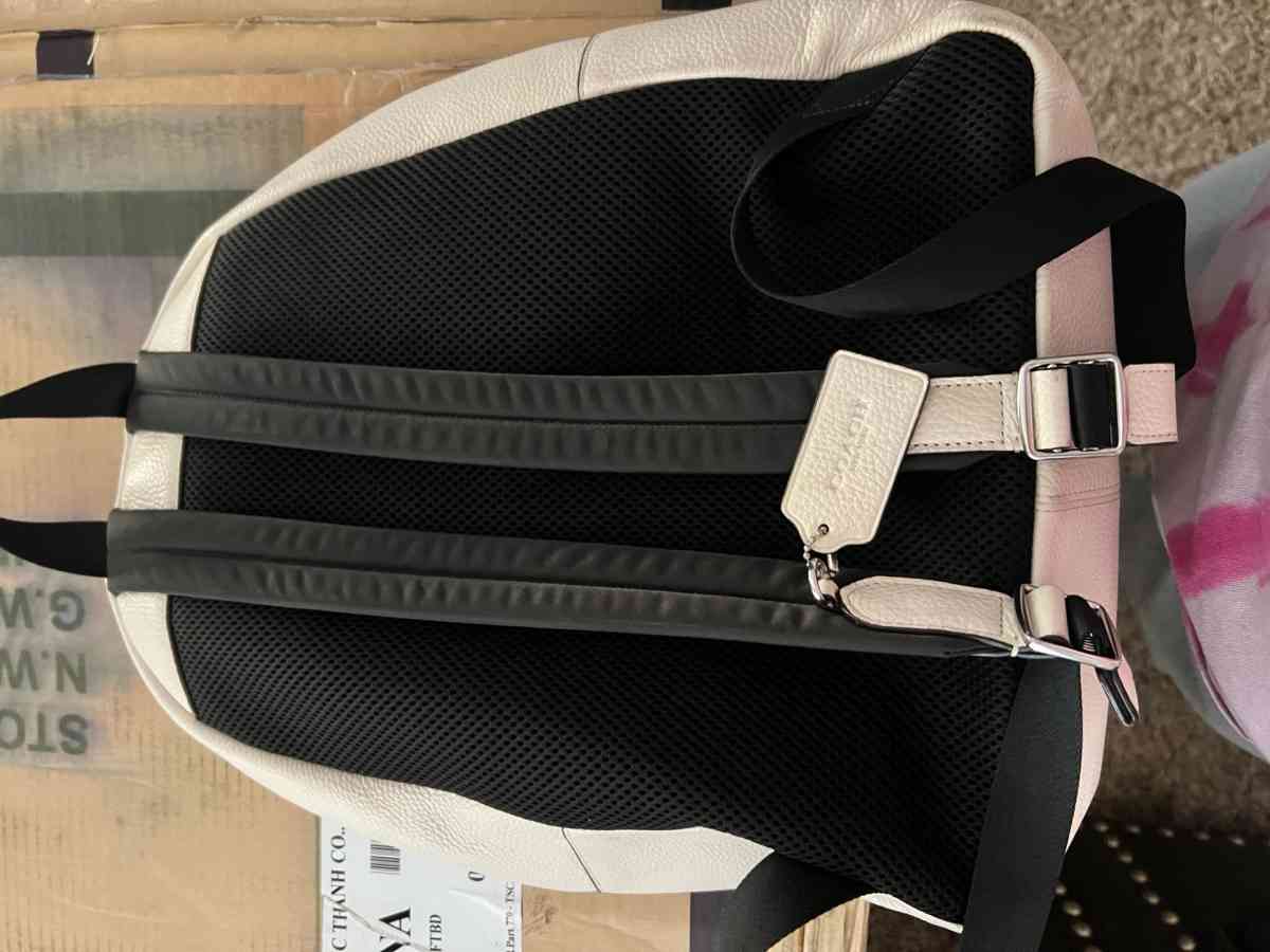 Coach Charlie Varisty Backpack - Lithia Springs, Georgia - FleaMarketBay