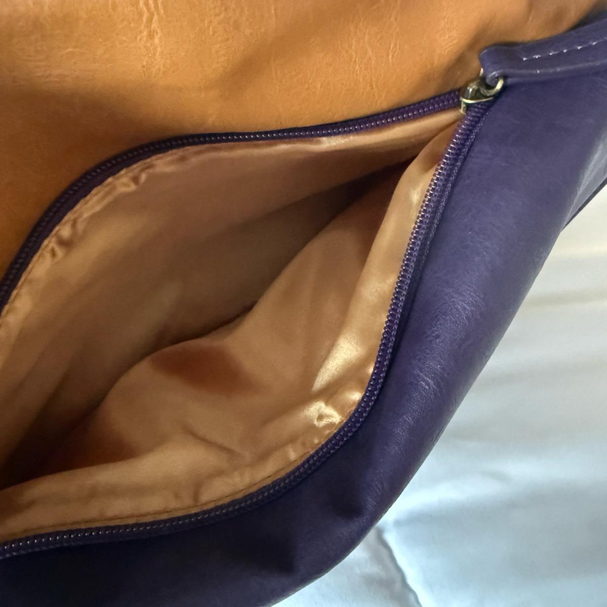 Teal CrocEmbossed Envelope Clutch  Tan  Purple Colorblock - Los Angeles, California - FleaMarketBay