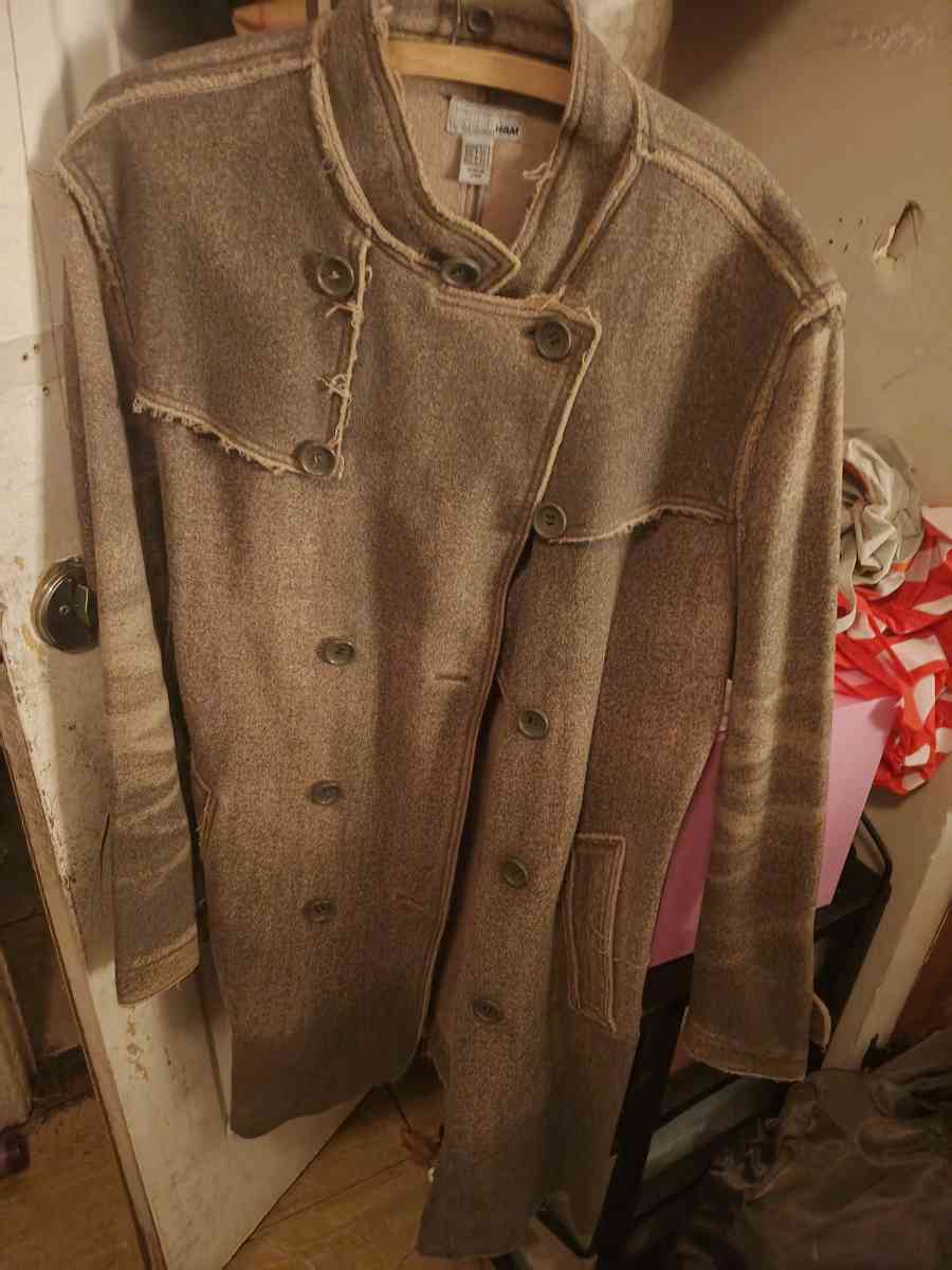 H  n M - Brooklyn, New York