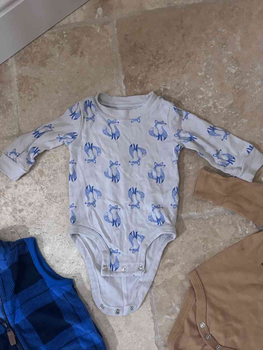 6 Months Baby boy clothes bundle - Arroyo Grande, California - FleaMarketBay