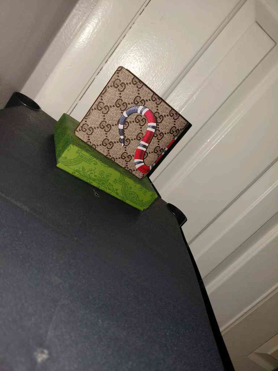 Brown And Tan Wallet - Coconut Creek, Florida - FleaMarketBay