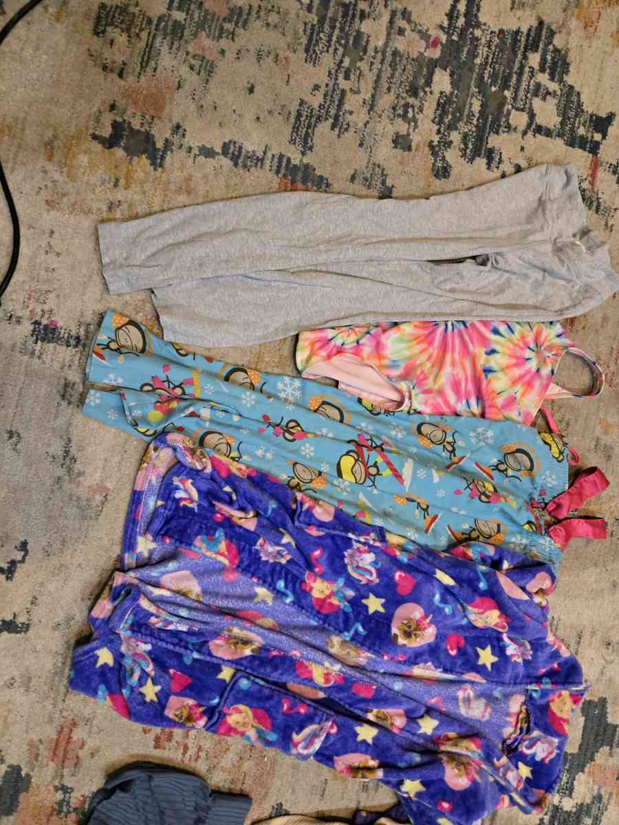 girls clothes size 6 - West Jordan, Utah - FleaMarketBay