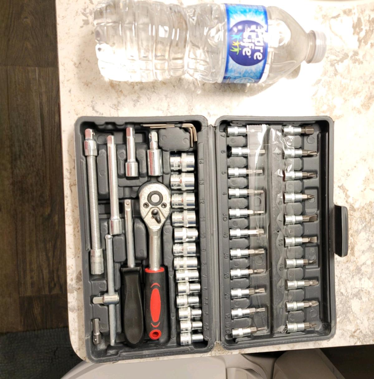 46 Piece Tool SetGeneral Household Hand Tool Kit - Arlington, Texas - FleaMarketBay