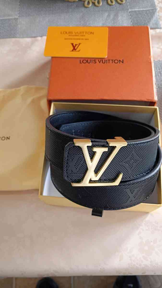 black Louis Vuitton belt - Fayetteville, North Carolina - FleaMarketBay