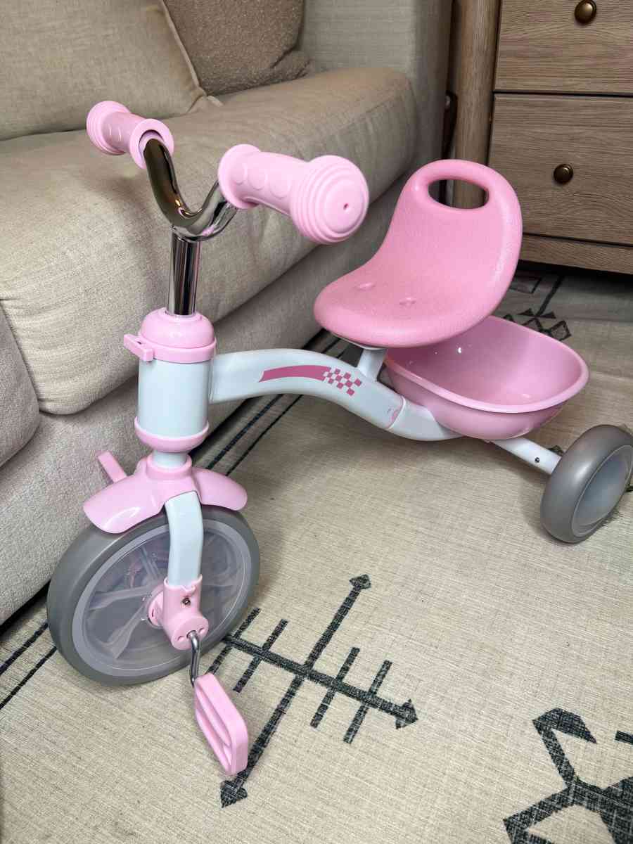 Tricycle for 2 to 4 years old NEW - San Bernardino, California