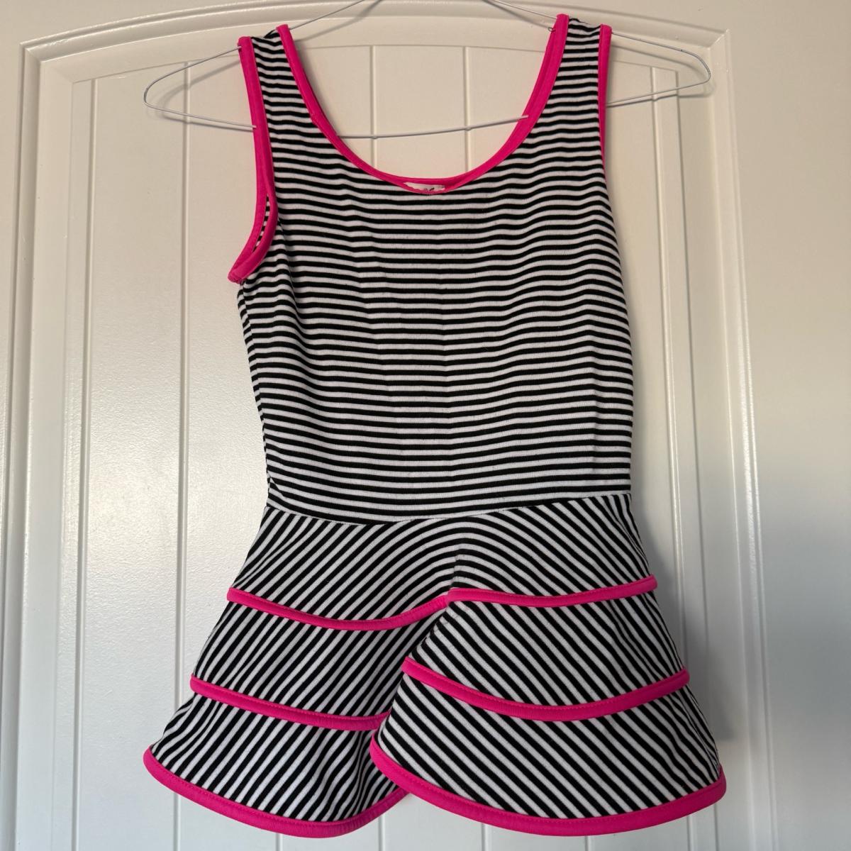 Black  White Striped Peplum Top with Hot Pink Trim  Size Sm - Los Angeles, California
