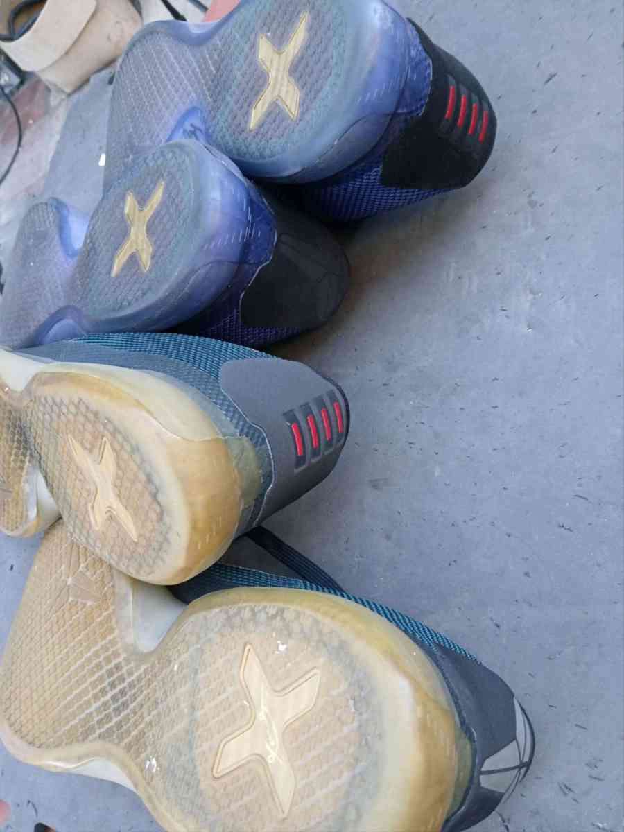 2 pairs of Nike kobe basketball shoes - Pomona, California - FleaMarketBay