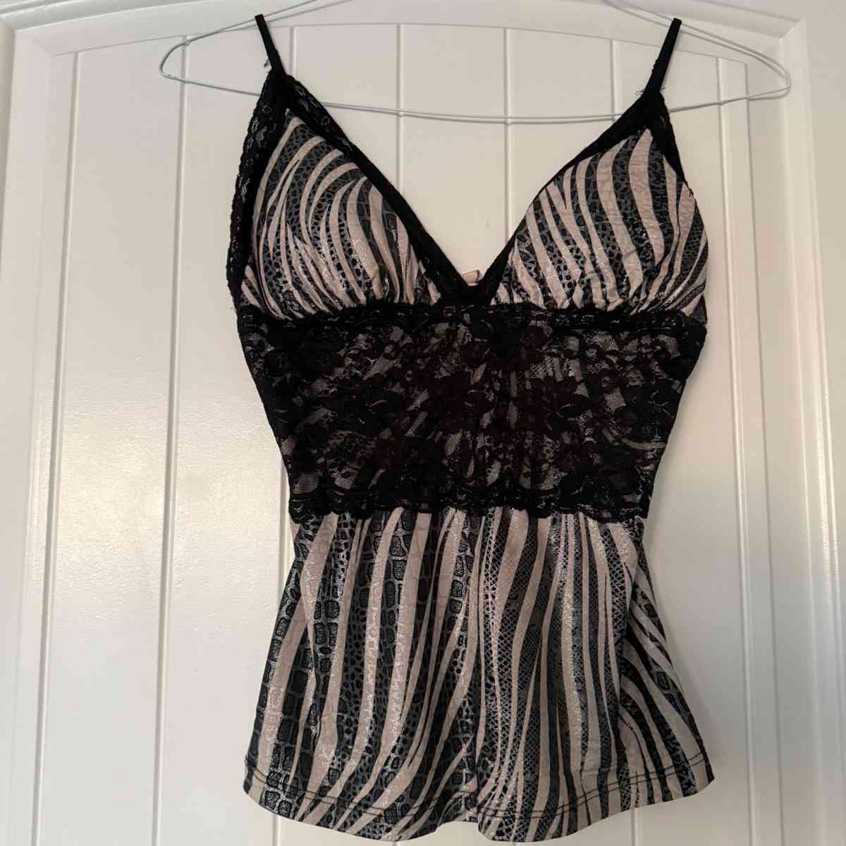 Animal Print Black Lace Tank with BuiltIn Padding S - Los Angeles, California - FleaMarketBay