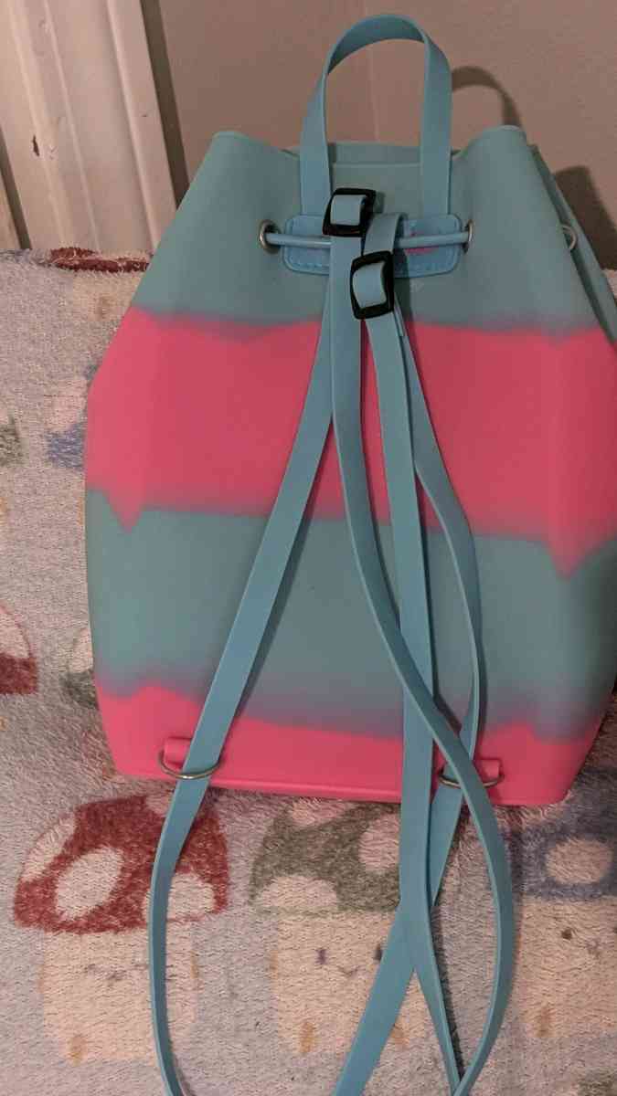 jelly book bag - Kansas City, Kansas - FleaMarketBay