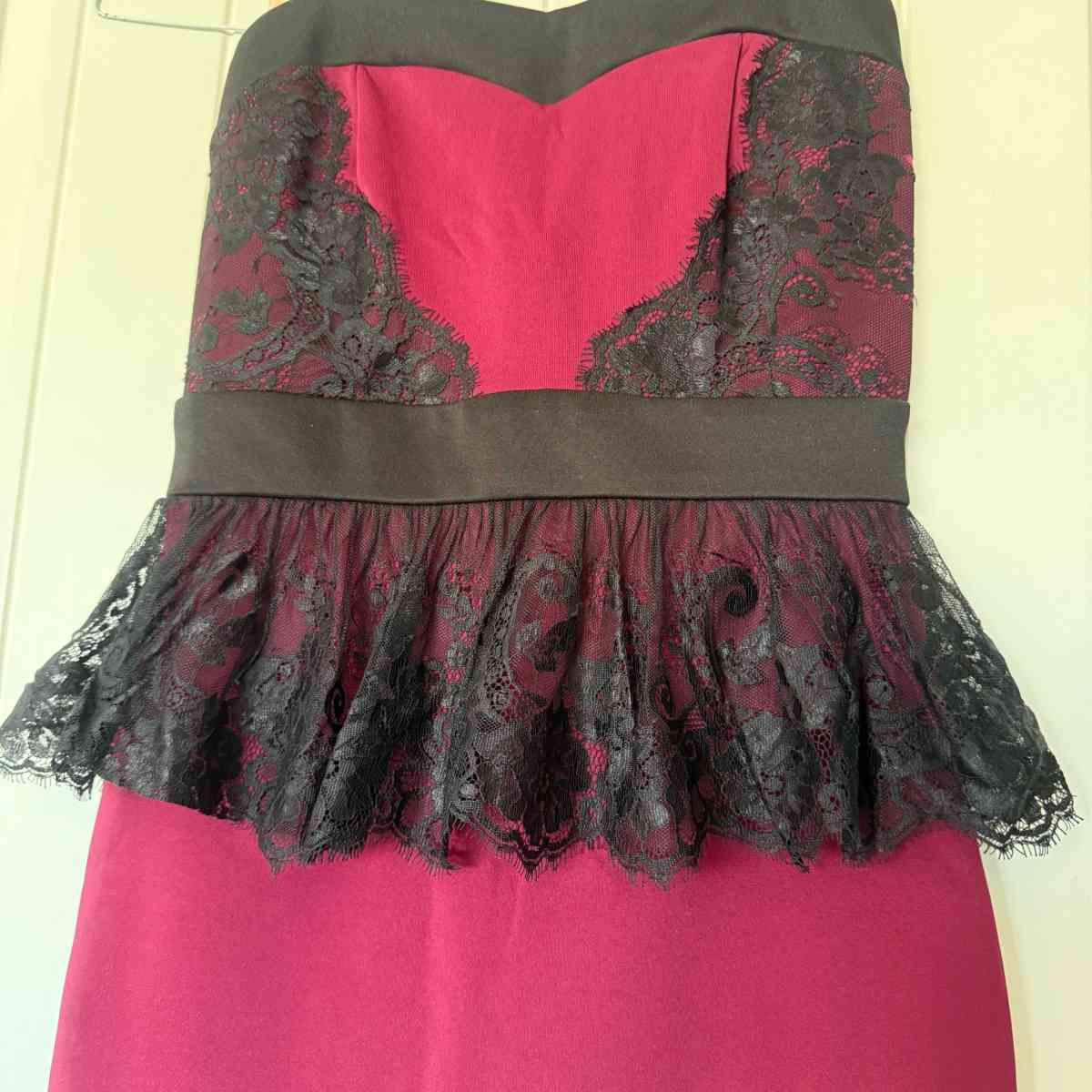 Elegant Strapless Burgundy Wine Red  Black Lace Peplum Cockt - Los Angeles, California - FleaMarketBay