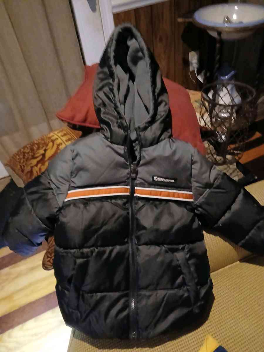 2T baby clothes outfits all Adidas  Nike Oshkosh like brand - Griffin, Georgia - FleaMarketBay