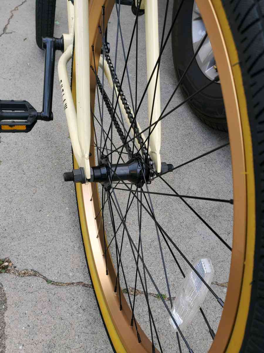 bmx elite outlaw 26 bike - Lakewood, California - FleaMarketBay