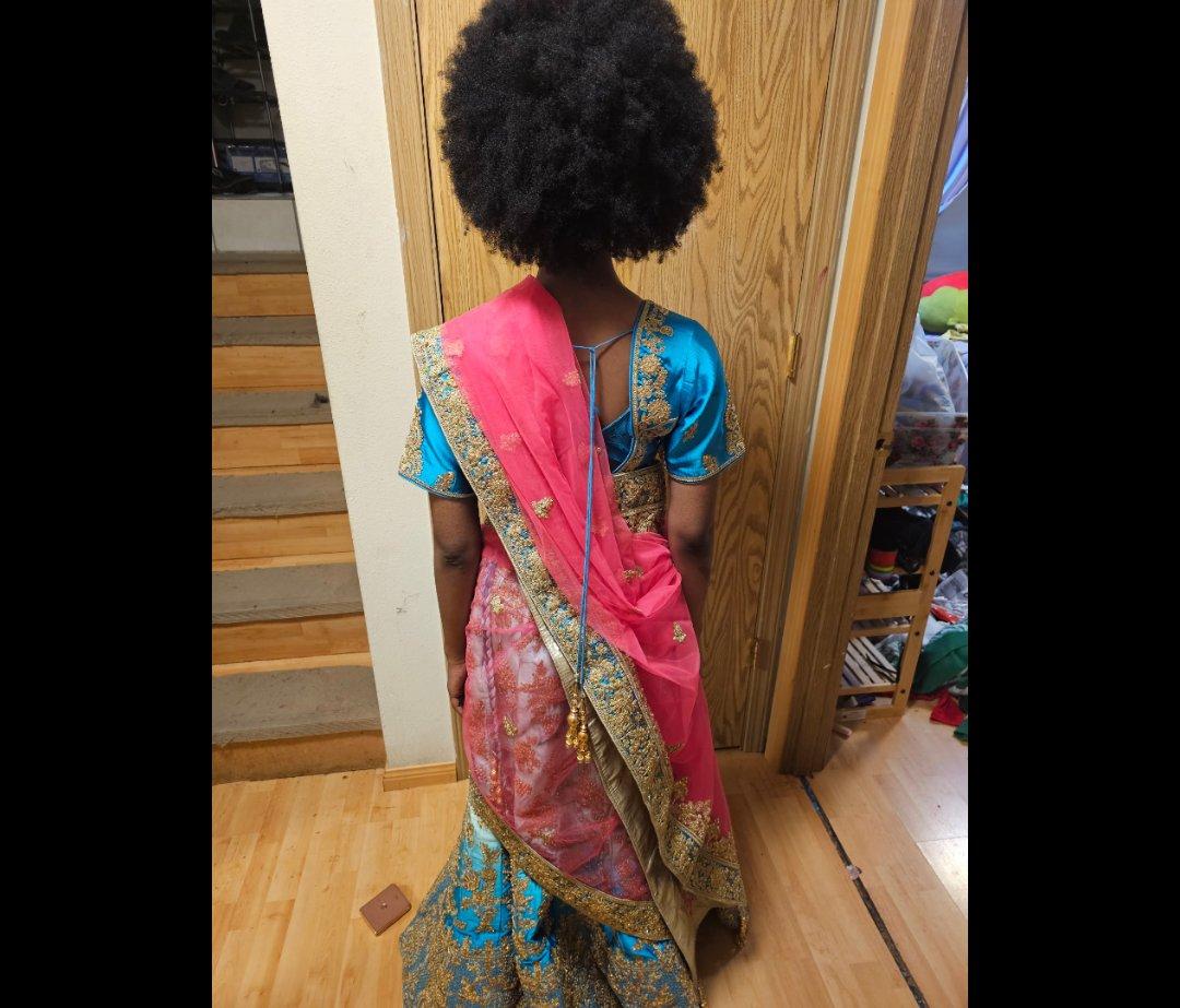 beautiful handmade saree - Spanaway, Washington - FleaMarketBay