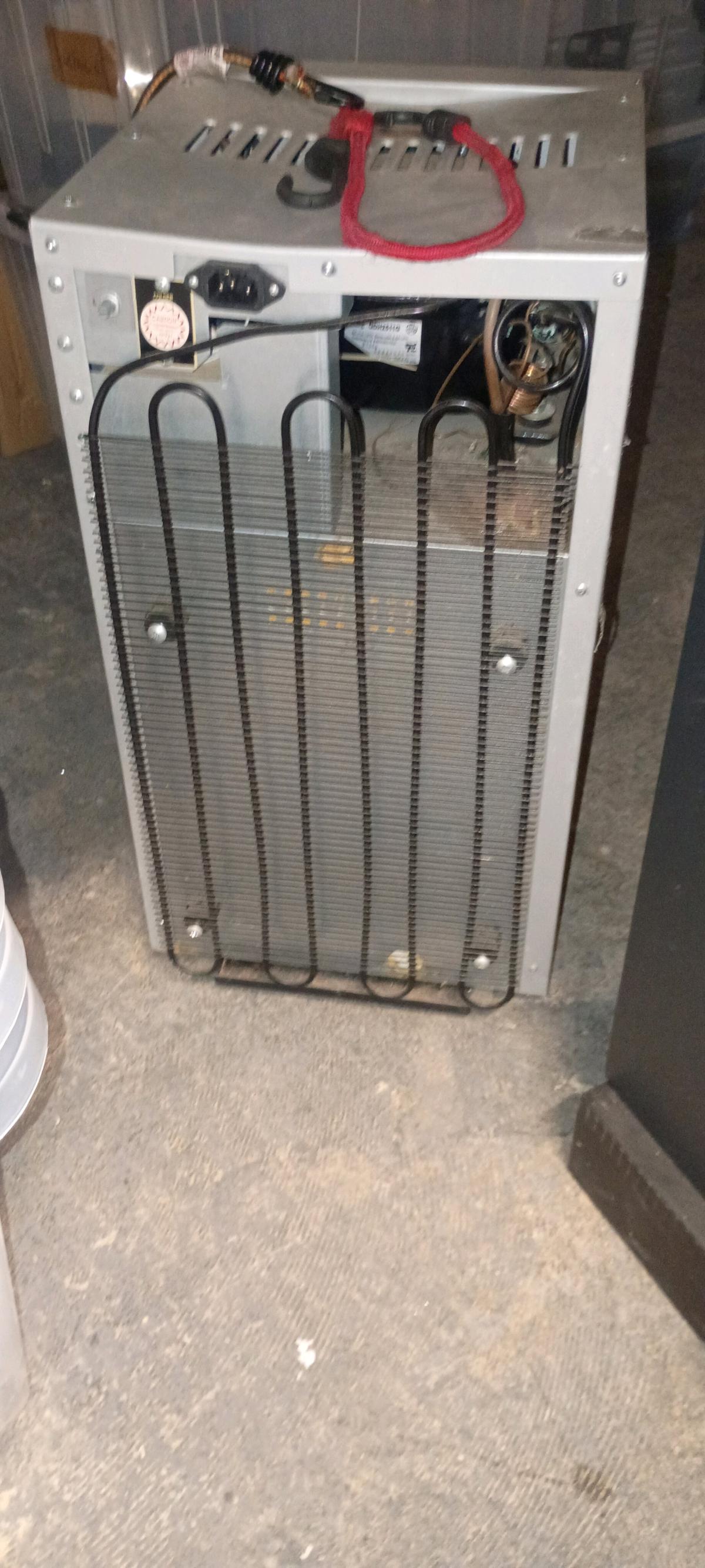 vtg redbull mini fridge - Virginia Beach, Virginia - FleaMarketBay