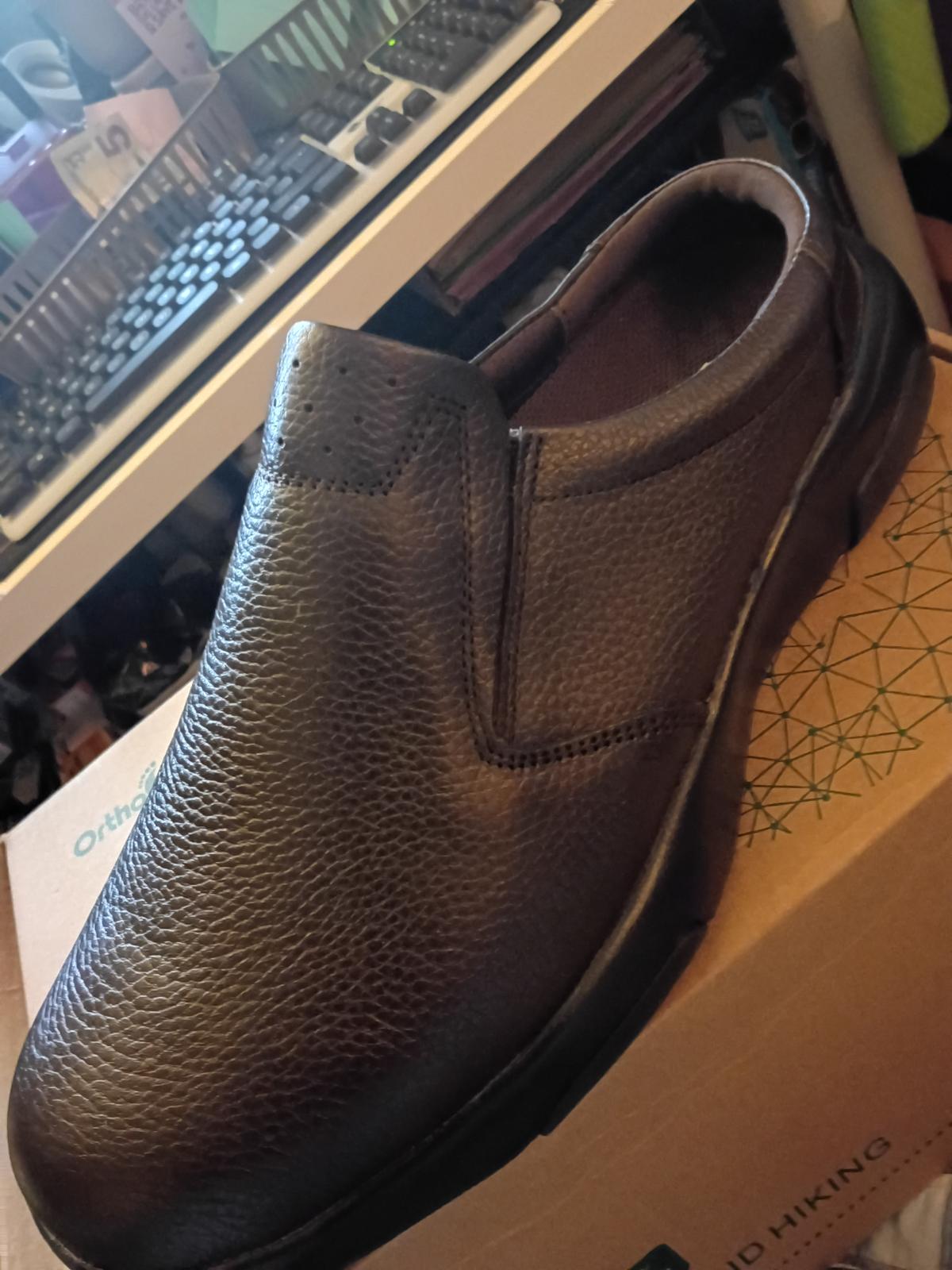 Orthopedic Men's slip on shoes Size 9 Brown - Virginia Beach, Virginia