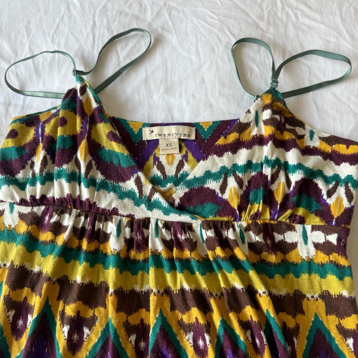 Twentyone XS Boho Tribal Print Sleeveless Top  Multicolor Ik - Los Angeles, California - FleaMarketBay