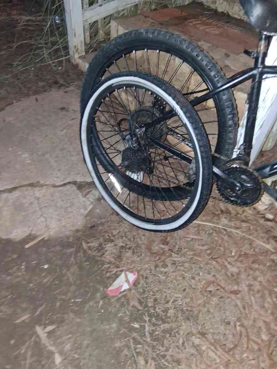 schwinn al comp bycycle - Laurens, South Carolina - FleaMarketBay