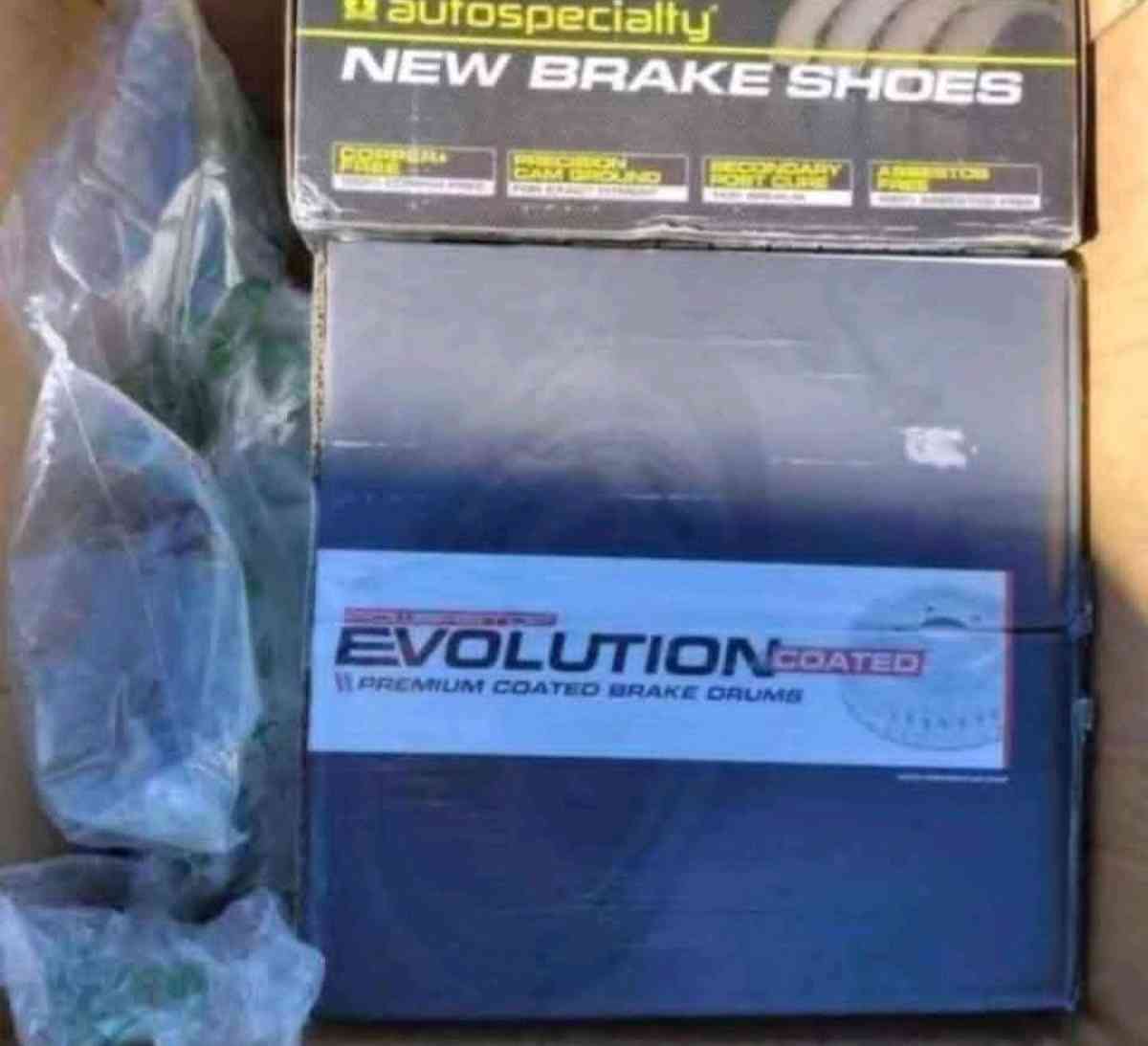 new dodge Dakota 4x4 parts 1999 2000 2004 fits - Fayetteville, North Carolina - FleaMarketBay