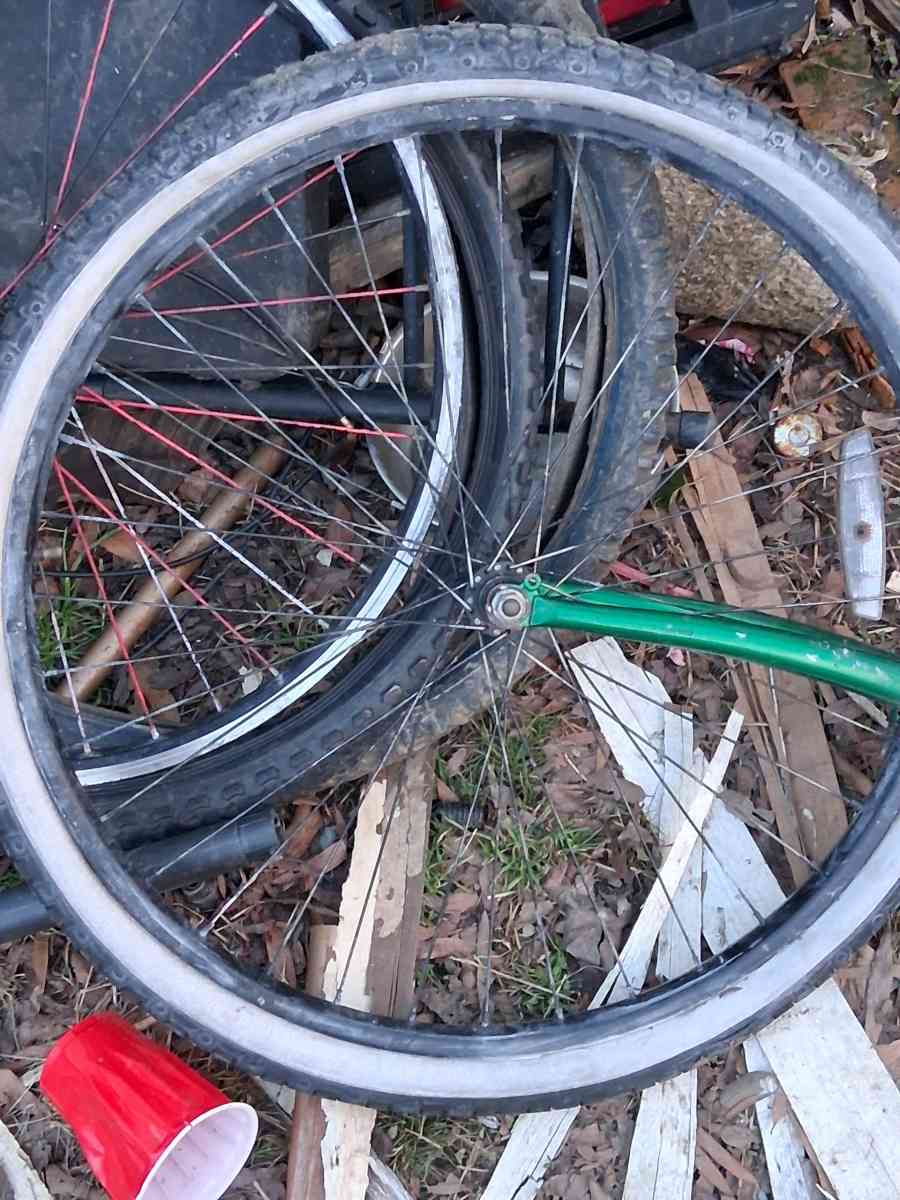 white wall bicycle tires - Laurens, South Carolina - FleaMarketBay