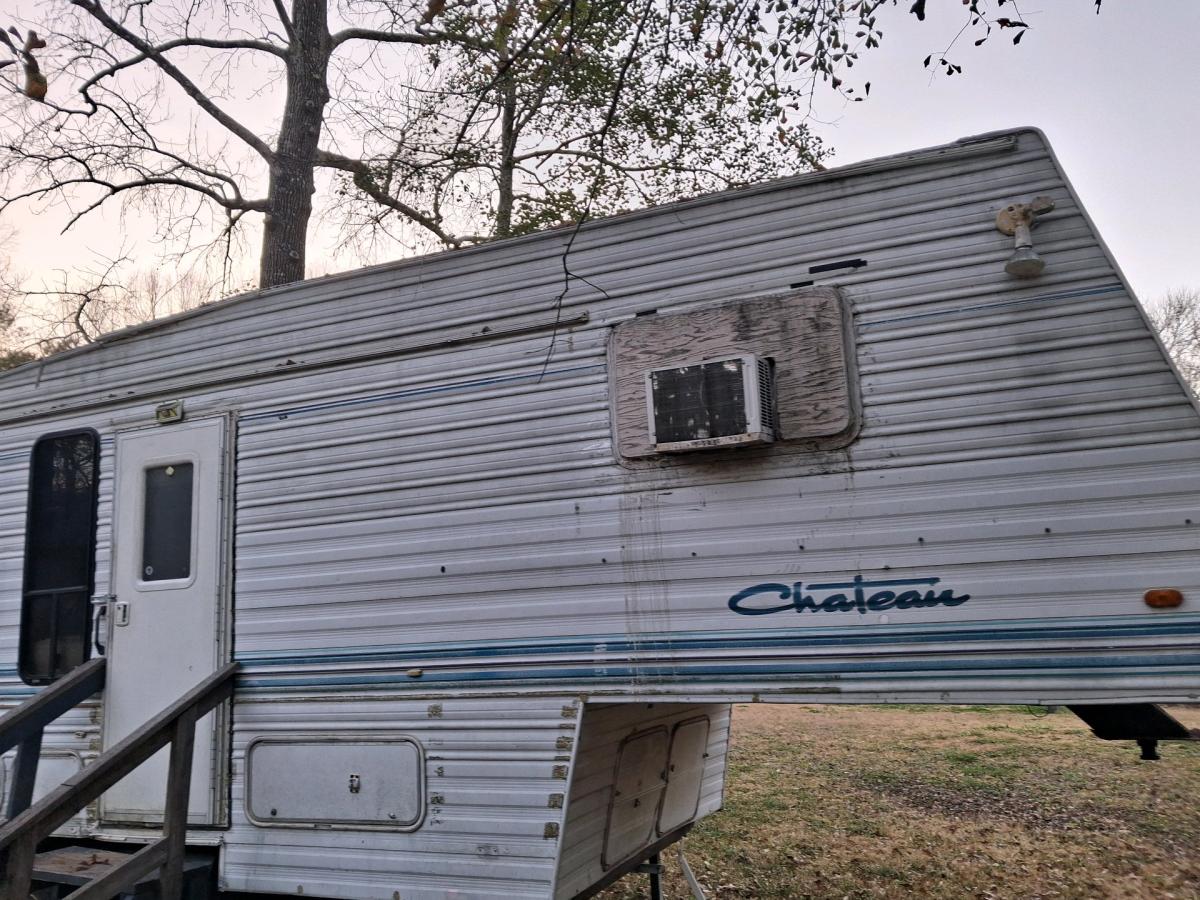 5th wheel camper - Onalaska, Texas - FleaMarketBay