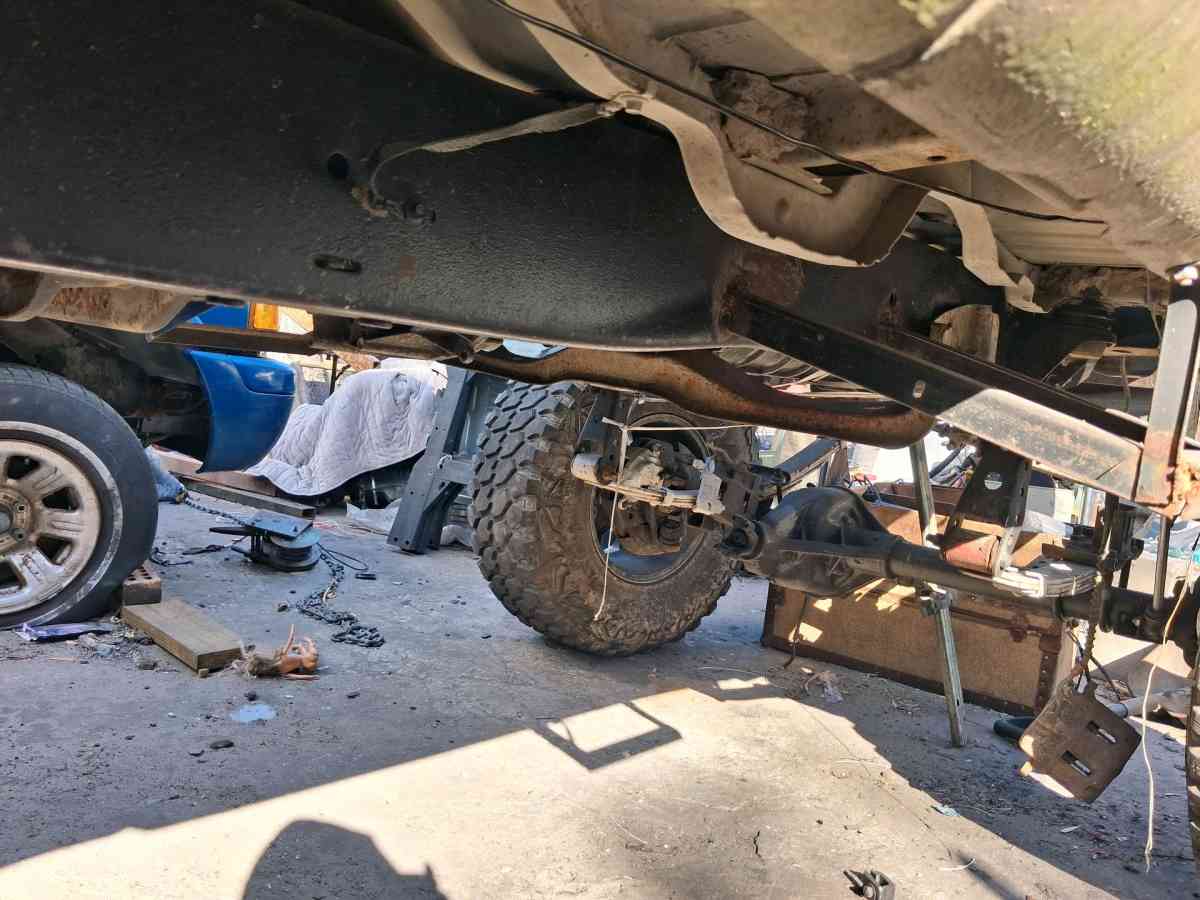 Premium 31580R17 Tires Rims  option whole truck - Clearwater, Florida - FleaMarketBay