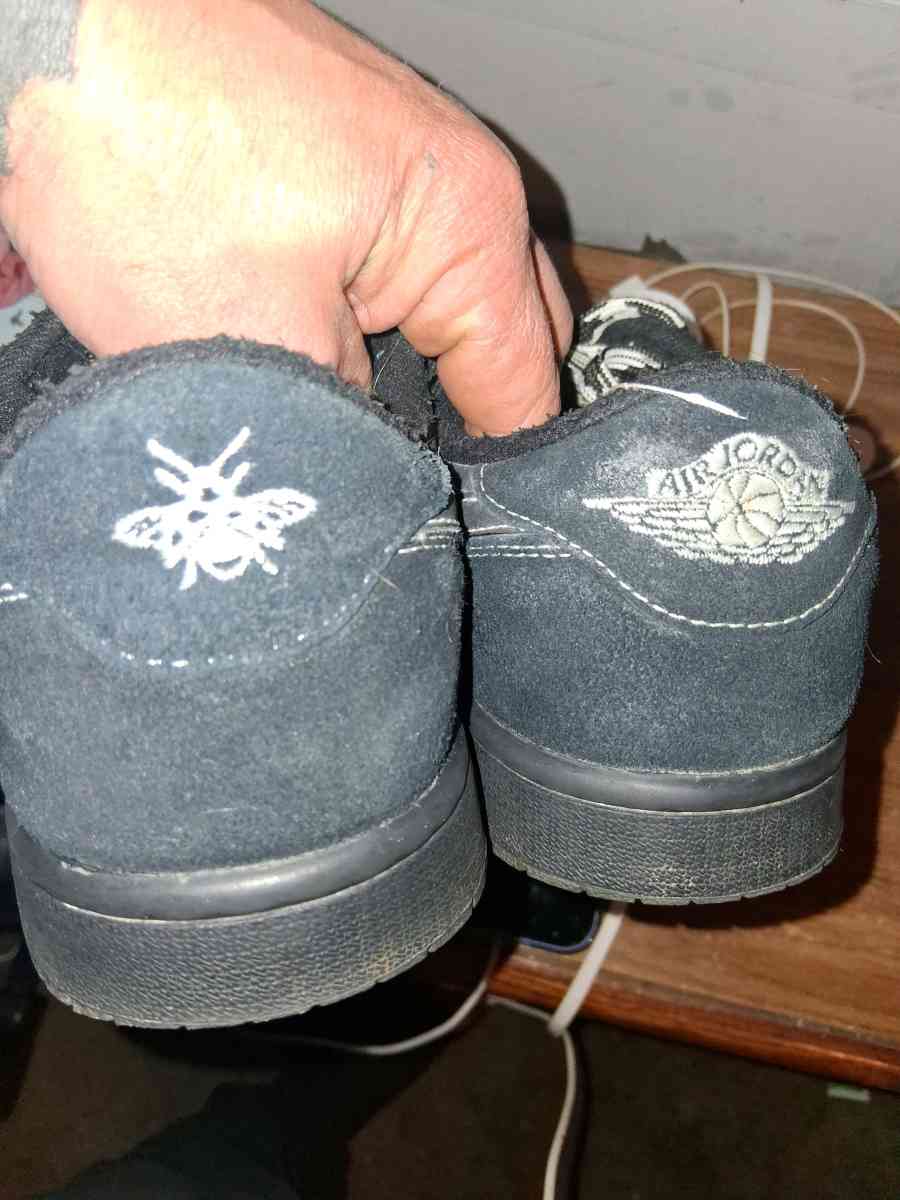 Jordan 1 retro phantoms Travis Scott edition - Laurens, South Carolina - FleaMarketBay