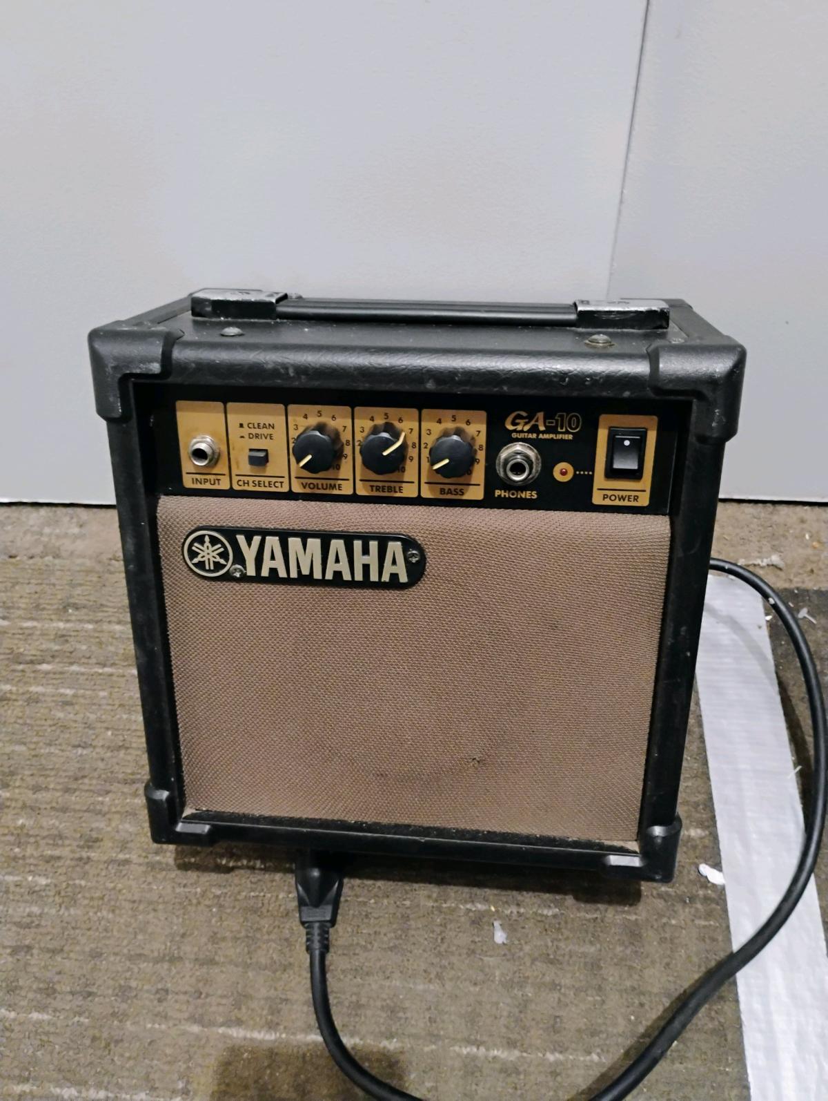 DeL Rose Electric guitar with Yamaha app - Santa Ana, California - FleaMarketBay